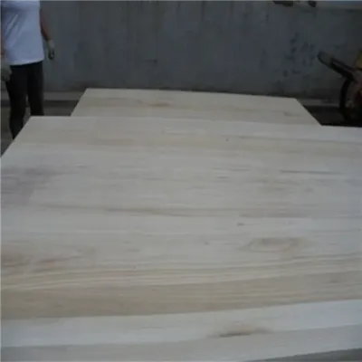 Tablero de articulación de los dedos de la madera de goma